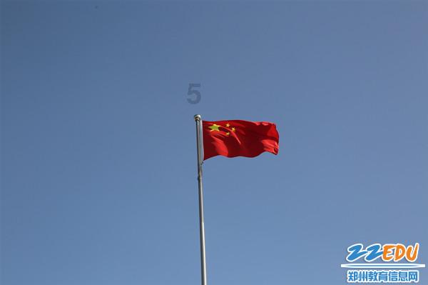 江西省南昌县发布大雾黄色预警